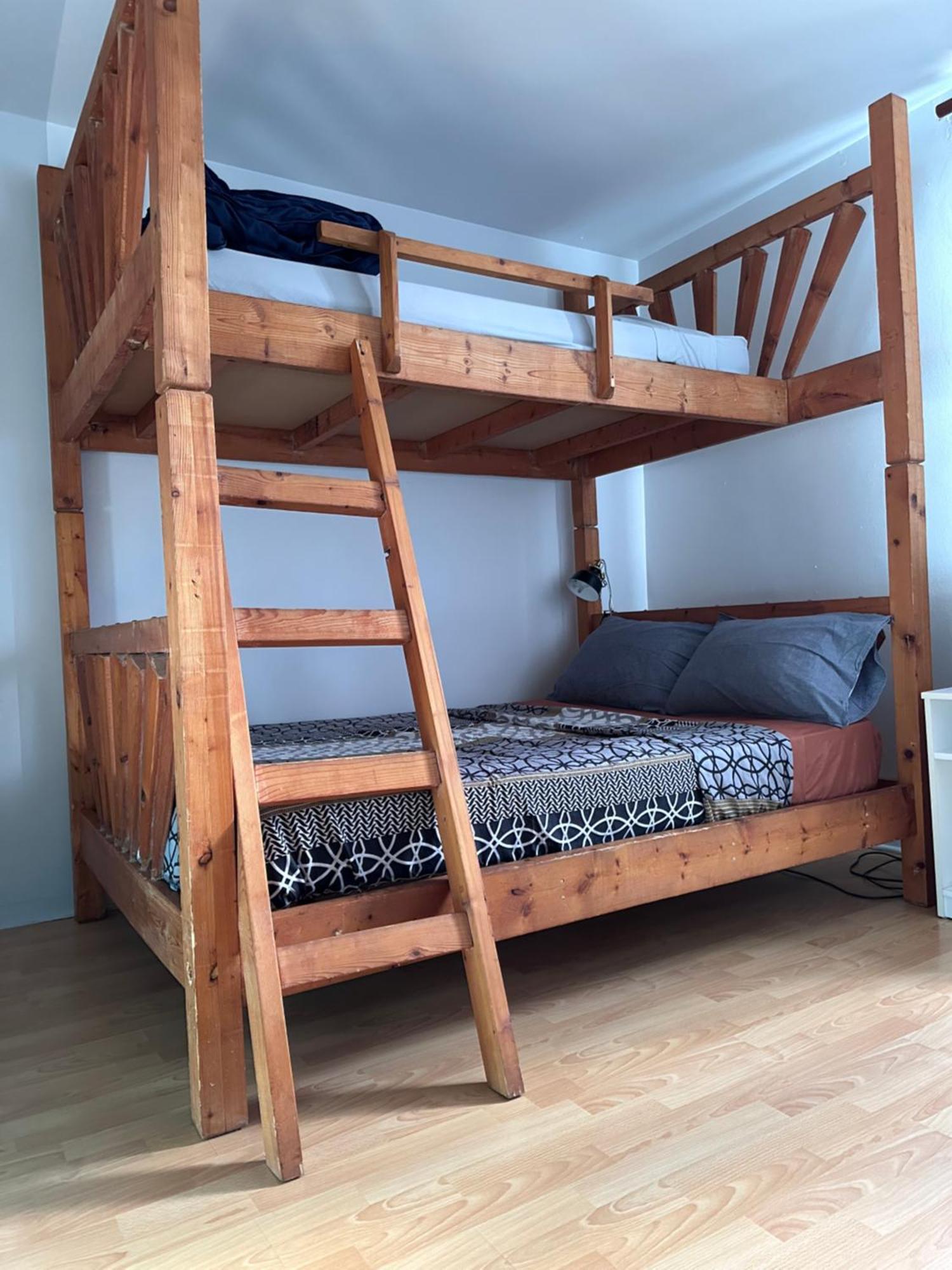Le Carabobo Auberge Forillon Gaspé Екстериор снимка