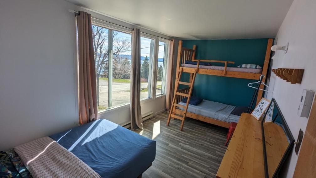 Le Carabobo Auberge Forillon Gaspé Екстериор снимка
