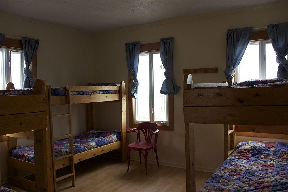 Le Carabobo Auberge Forillon Gaspé Екстериор снимка