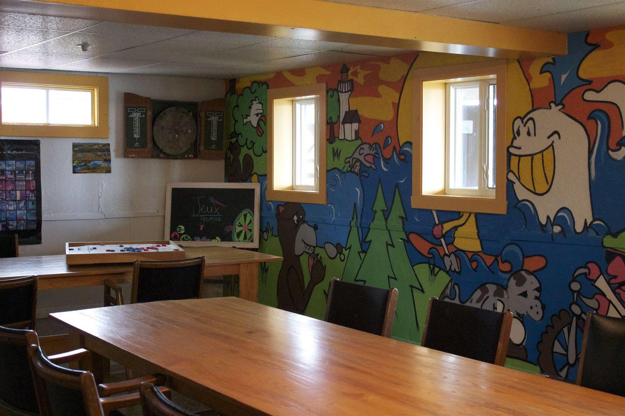 Le Carabobo Auberge Forillon Gaspé Екстериор снимка