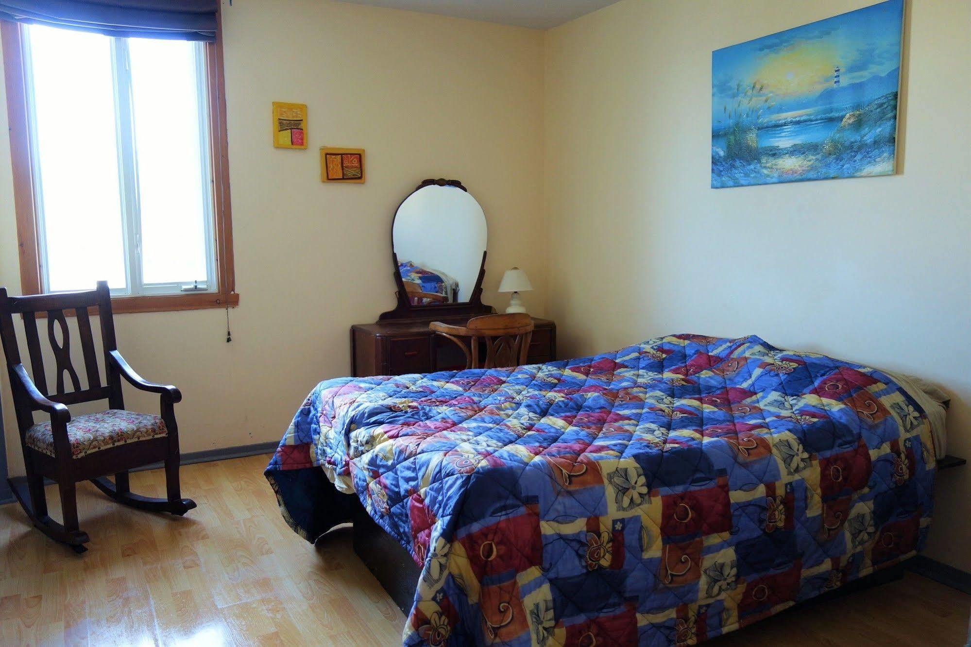 Le Carabobo Auberge Forillon Gaspé Екстериор снимка
